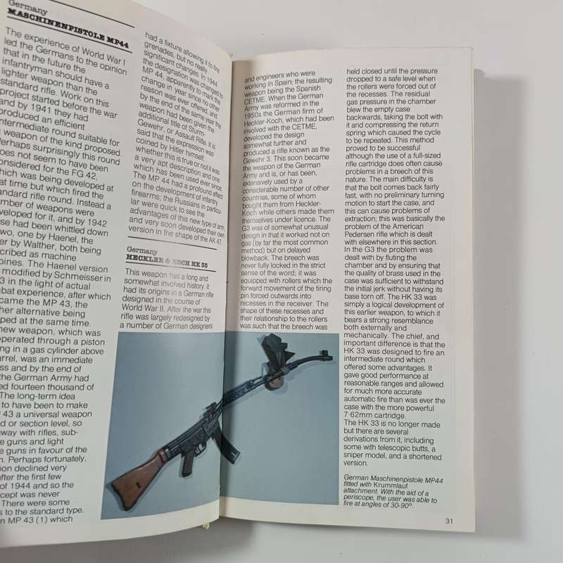 Rifles and SubMachine Guns by Major Frederick Myatt M.C. | Illustrated Military Firearm Reference