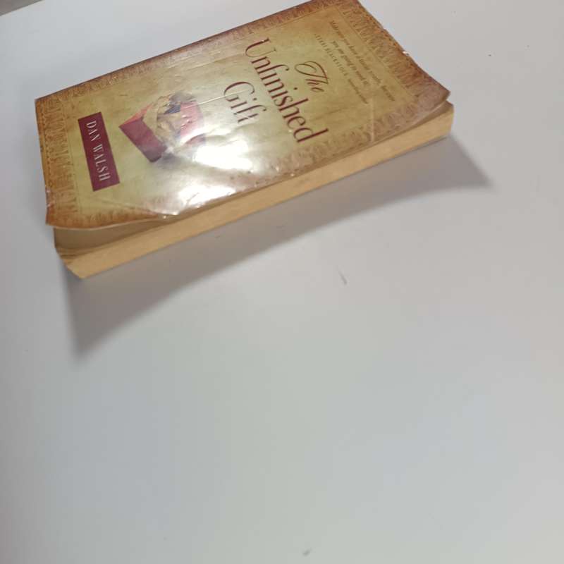 The Unfinished Gift by Dan Walsh | Inspirational WWII-Era Family Fiction & Forgiveness