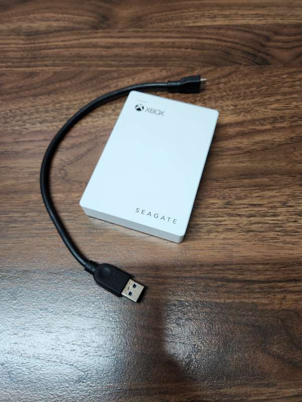 Faulty Xbox Seagate 4TB Game Drive (Read Description)