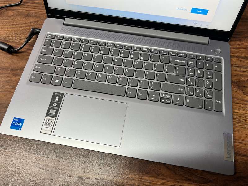 Lenovo IdeaPad Slim 3 | i5 12TH Gen | 8GB | 512GB SSD