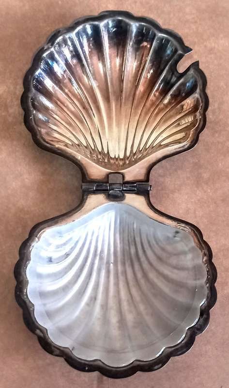 Vintage Manco, England Silver plated Caviar Serving dish with Glass insert. As per pictures