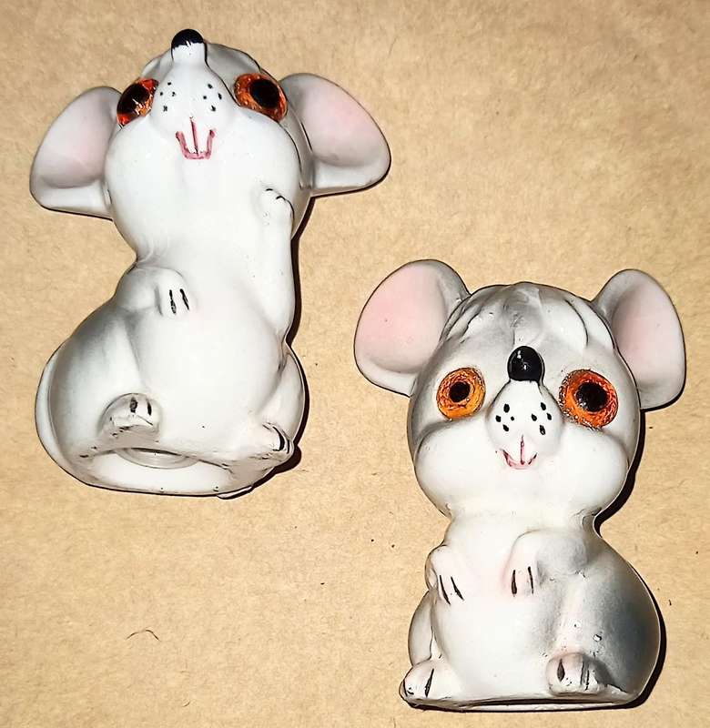 Vintage Balboa Hand made Salt & Pepper Shakers. 7.5cm Tall