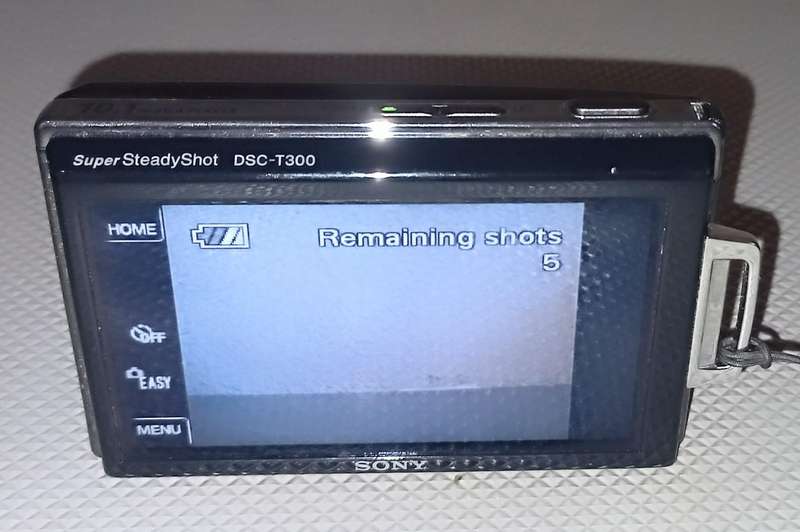 Sony Cybershot DSC-T300, 10.1 Megapixels Digital Camera in Working Condition