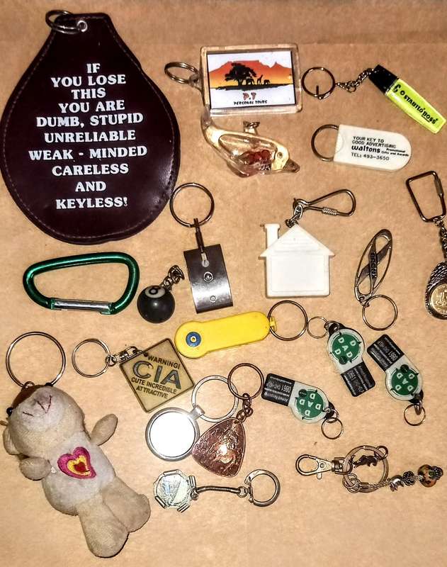 Collection of 21 Vintage Keyrings as per Pictures