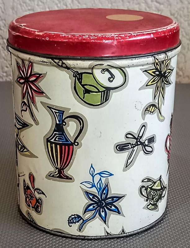 Vintage GoodHope Ware Tin. 13.5cm Height x 11cm Diameter