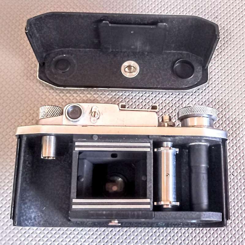 Rare Yamato Japan  Pax M2 1956. 35mm Film, Rangefinder Camera in Working Condition