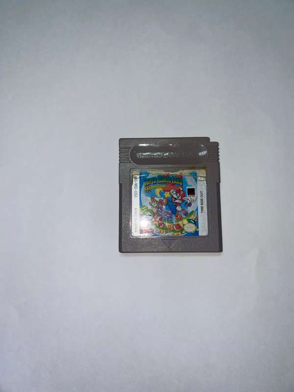 NINTENDO GAME BOY