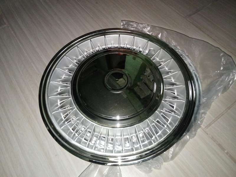 87 wheel caps 14 inch Non-OEM