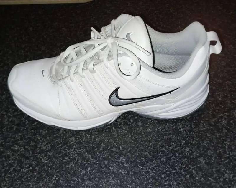 Nike Men,'s sneakers