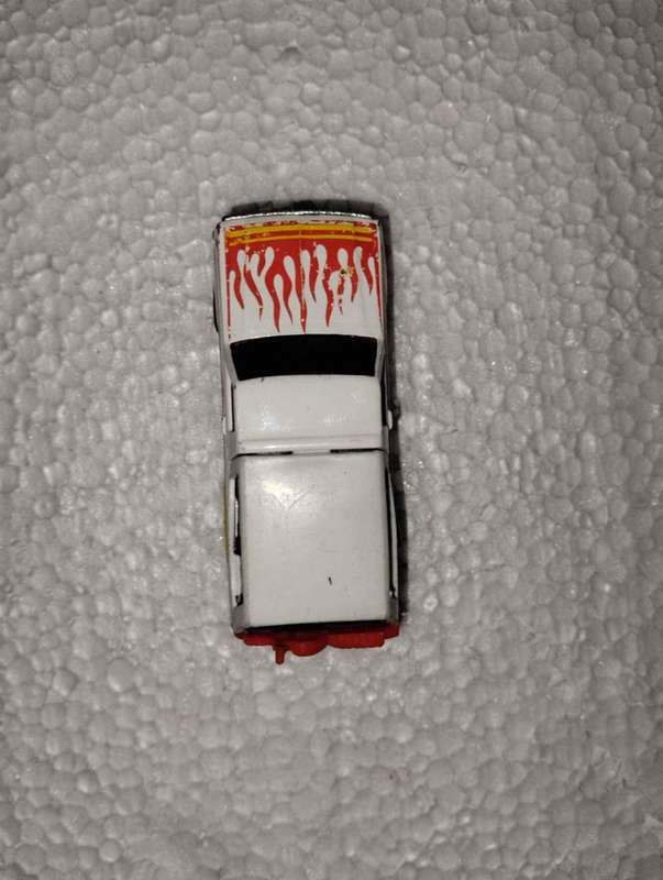 Vintage - Hot Wheels - 1980 - Ford Tough Bronco With Flames White Red Motorcycle