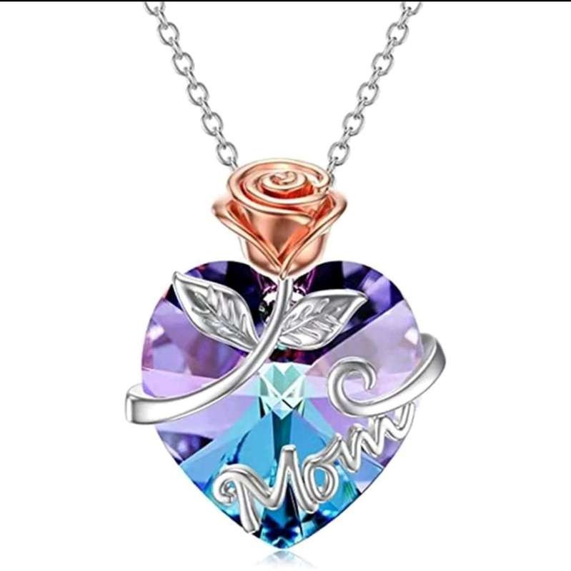 Mom beautiful necklace