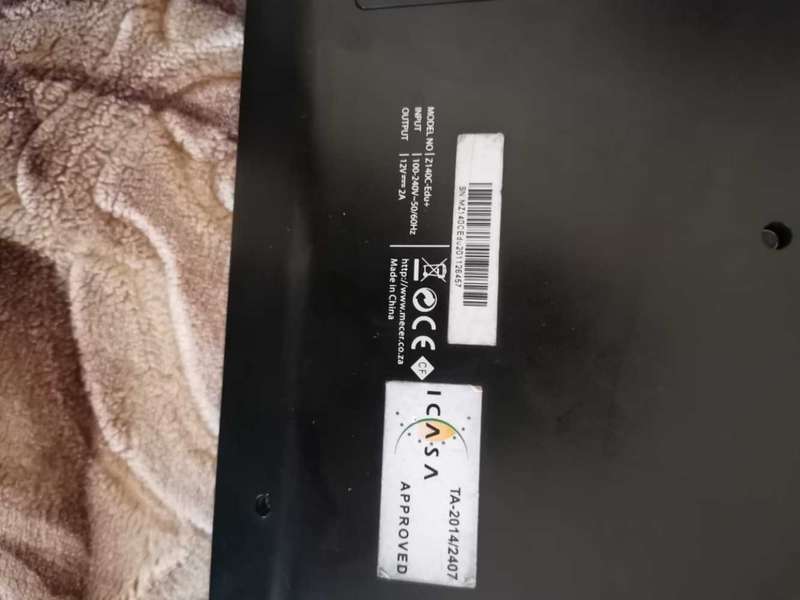 Meccer Z140C-Edu+ laptop for parts