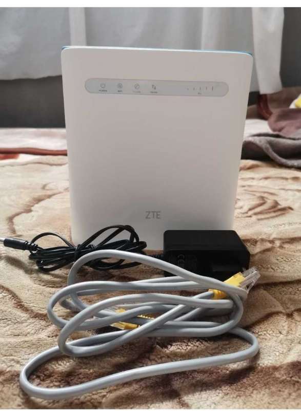 ZTE MF286C 4G LTE wi-fi router