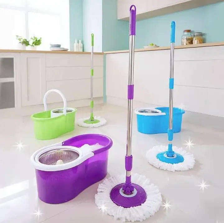 Rotatable automatic wringing mop with bucket for easy mopping