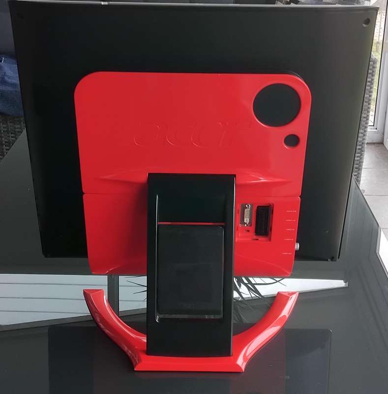 Acer F-19 19" Ferrari Retro Gaming Monitor (RARE, RGB SCART)