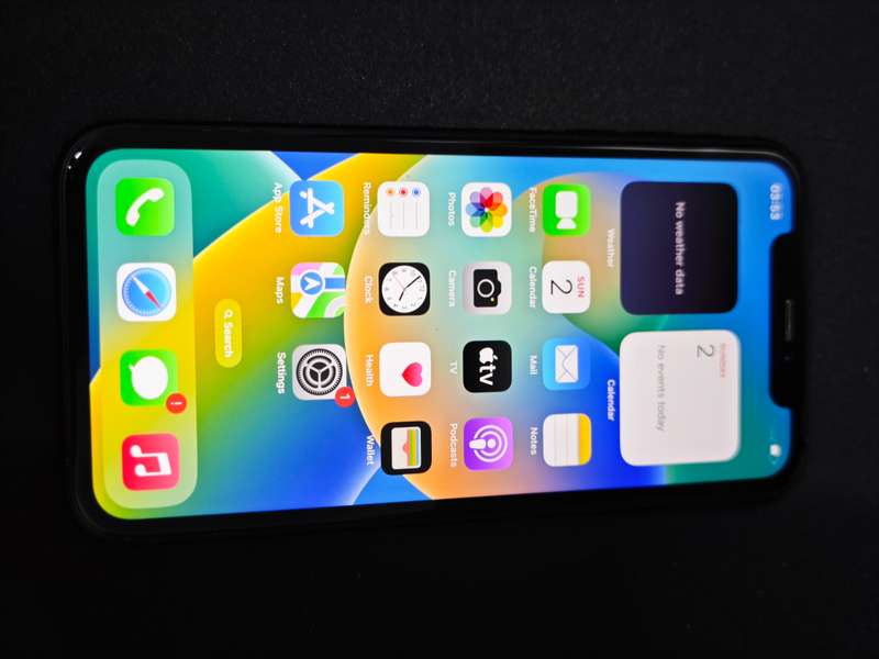 iPhone XR Black 64GB