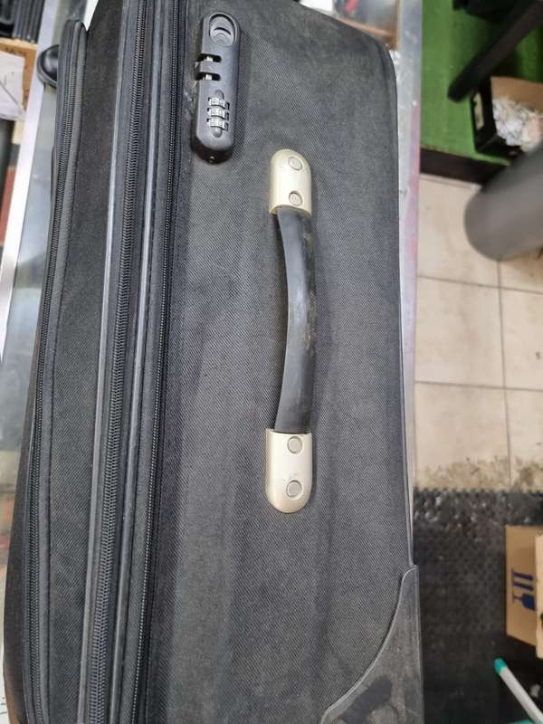 CORAL SUIT CASE