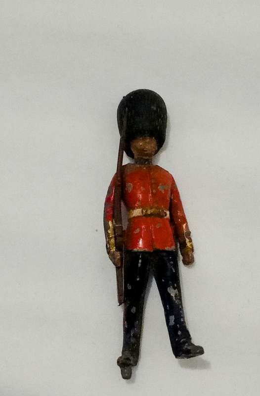 Vintage Collectable Lot of 3 Britains Deetail British Guard Toy Soldiers England. Metal soldiers,