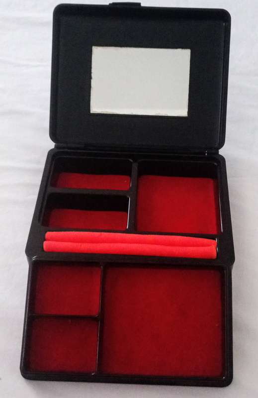 Beautiful Floral Plastic Jewelry Box