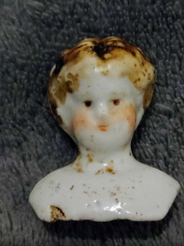 Antique Miniature Shoulder Doll Head Rare item.