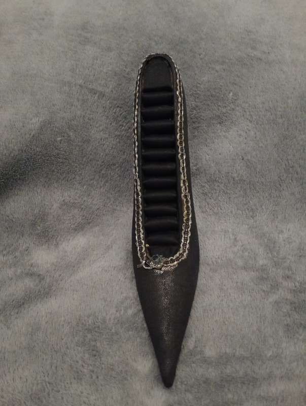 Vintage Black Shoe Ring Holder