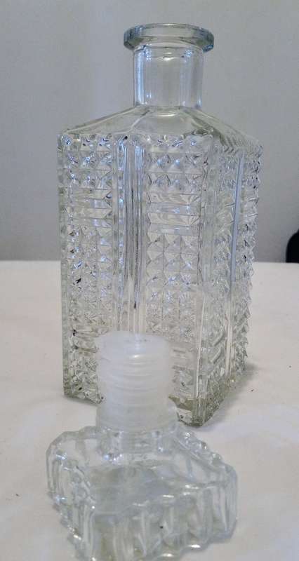 Vintage Beautiful Cut Glass Decanter . 22 cm X 8.5 cmX8.5 cm