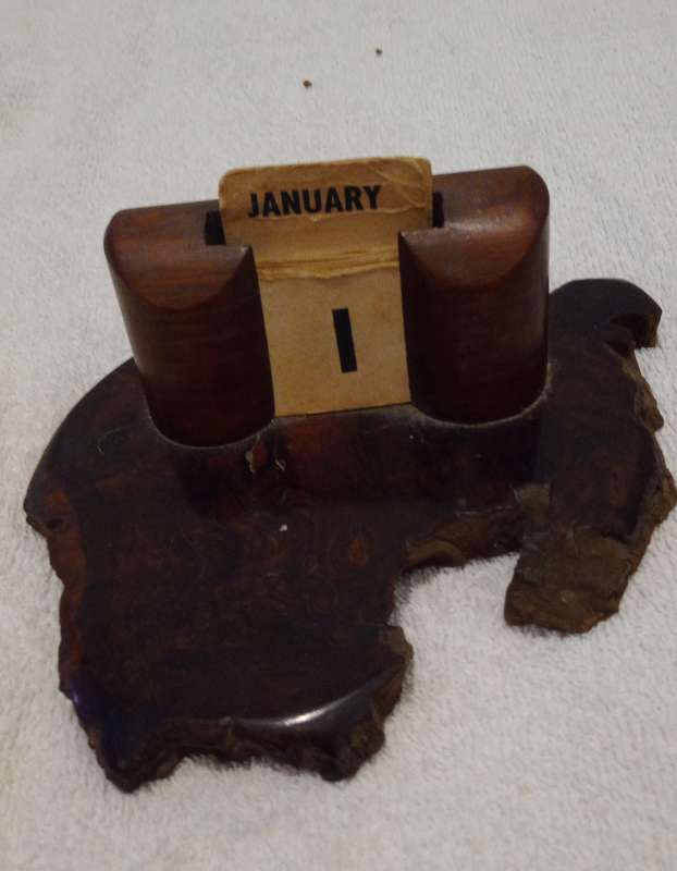 Vintage Antique Hand Made Weatherwoods Desk Calendar.