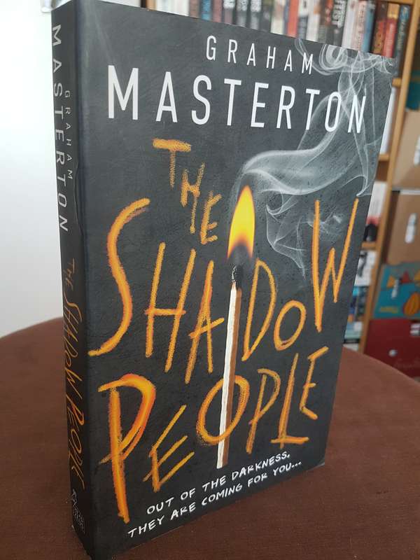 The Shadow People - Graham Masterton