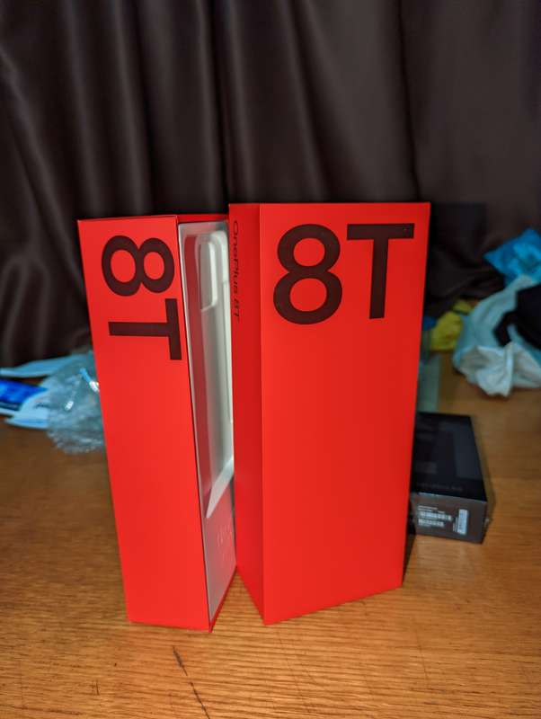 OnePlus 8T 12+256GB Global version - Lunar Silver + Box and extras