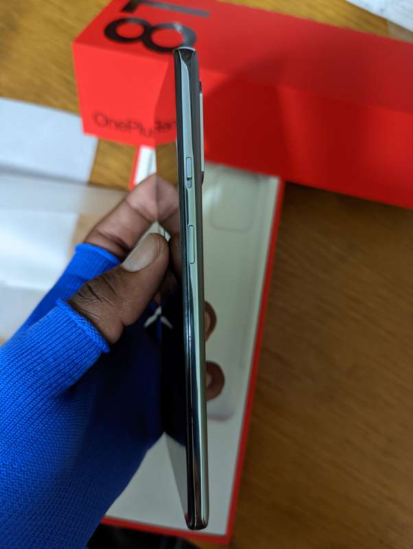 OnePlus 8T 12+256GB Global version - Lunar Silver + Box and extras