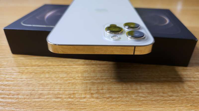 Apple - iPhone 12 Pro Max - 256GB - Gold - Very Good Condition
