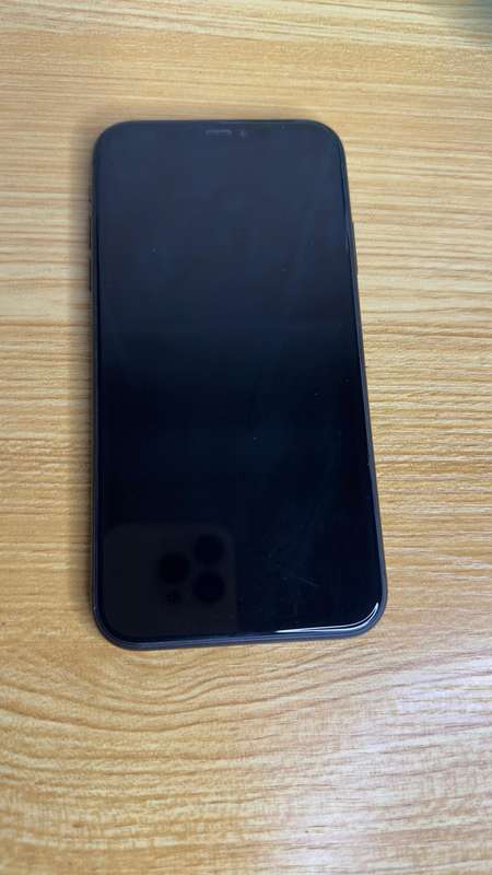 Apple iPhone 11 - 128 GB - Black
