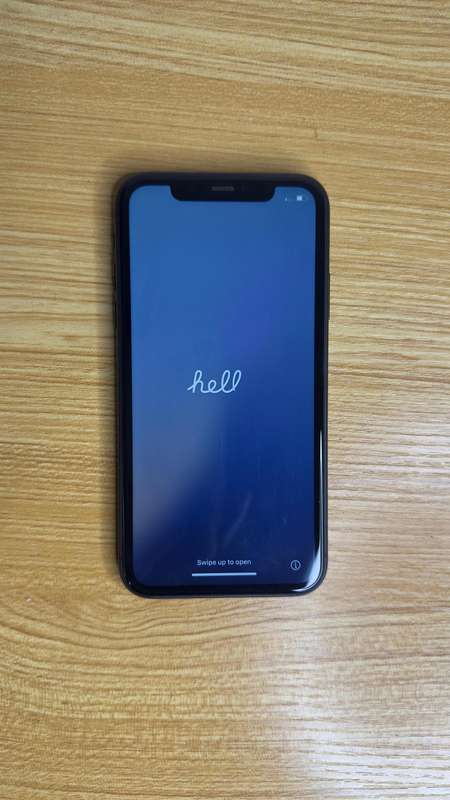 Apple iPhone 11 - 128 GB - Black