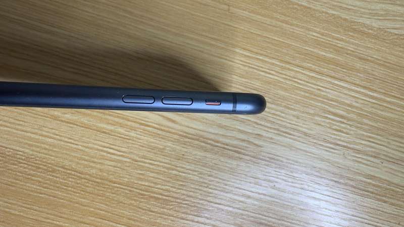 Apple iPhone 11 - 128 GB - Black