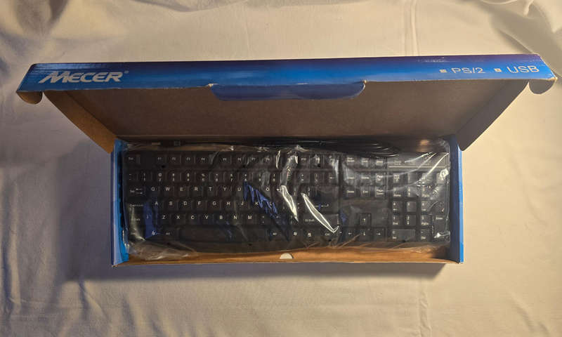 New MECER ACK-230 Compact Quality-TouchKeyboard - PS/2 + USB, 104/105/109 Keys