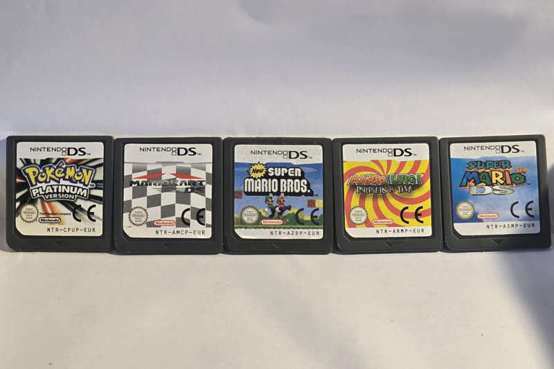 5-Game Reproduction Nintendo DS Bundle  Pokémon Platinum, Mario Kart, New Super Mario Bros & More