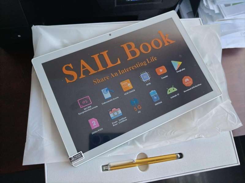 SAILBOOK B10 TABLET