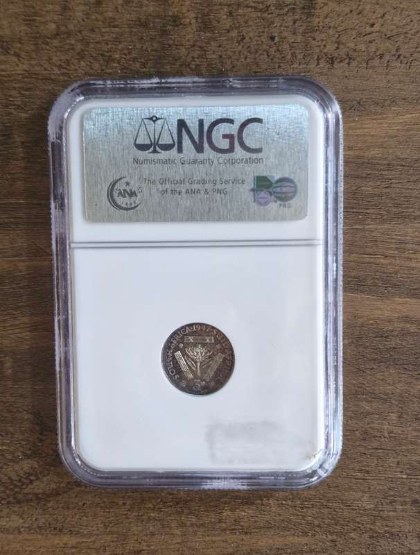 1947 South Africa 3 pence - PF 64
