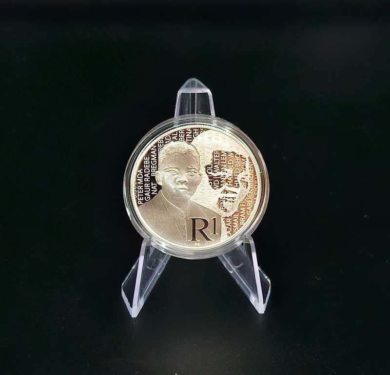 2015 Proteas R1 Sterling Silver (Life Of A Legend - Nelson Mandela)