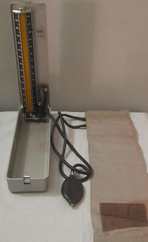 Vintage Kosan Mercurial Sphygmo Manometer 300mm/Hg (AS IS)