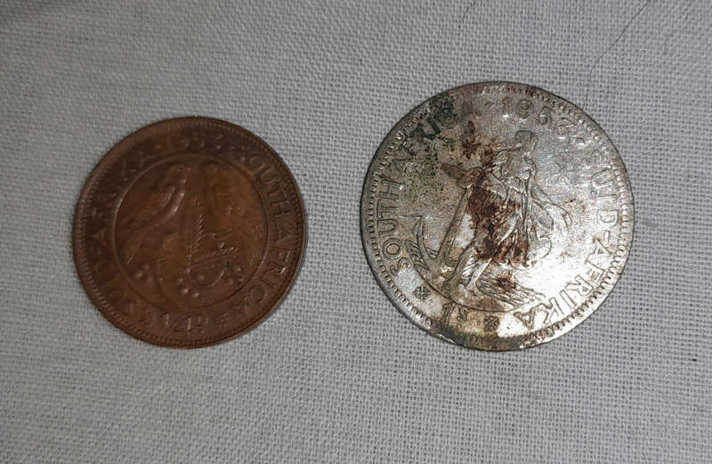 Union Coin Combo - 1953 - 1 x 1/4 Penny & 1 x Shilling