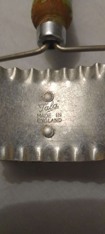 Vintage Tala Pastry Cutter