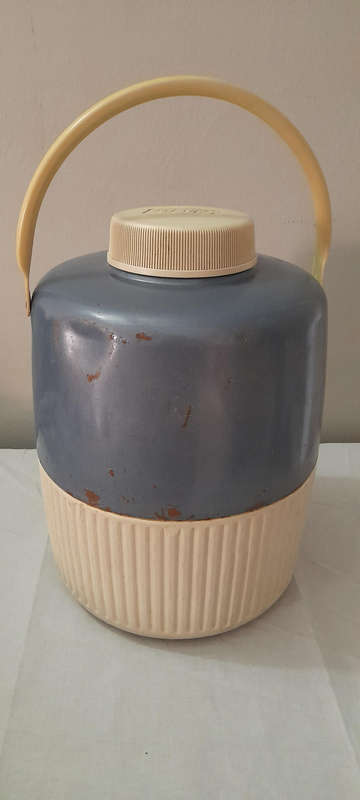 Vintage Coleman SteelBelted 2 Cooler Jug