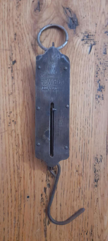 Antique Belmont Hardware Company Hanging Scale 25lbs