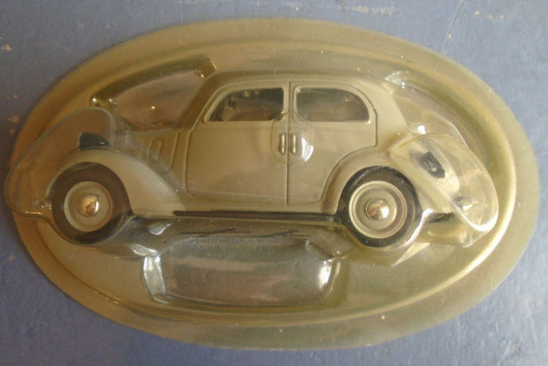 NOREV 1/43 SCALE - FIAT 1100 BALLILA IN COVER