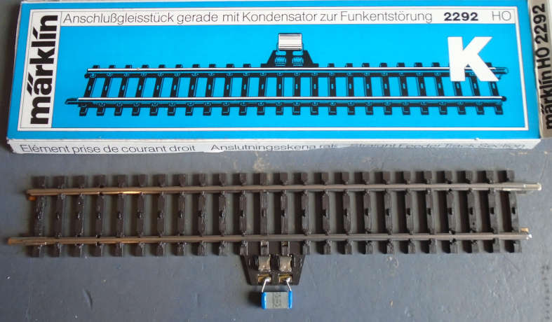MARKLIN HO SCALE - 2292 K TRACK STRAIGHT FEEDER TRACK, BOXED