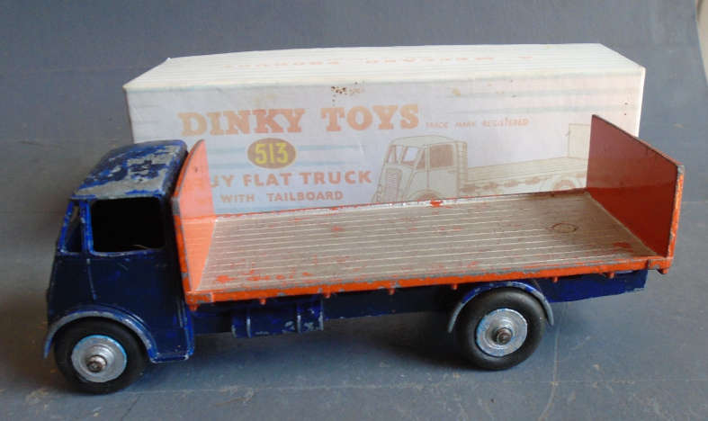 DINKY - GUY FLAT TRUCK WITH TAILBOARD , BOXED