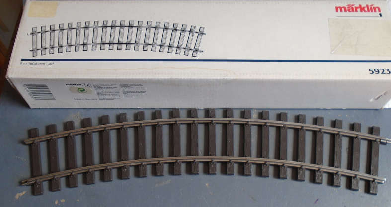 MARKLIN GAUGE 1 - 59230 6 X CURVED TRACKS, BOXED