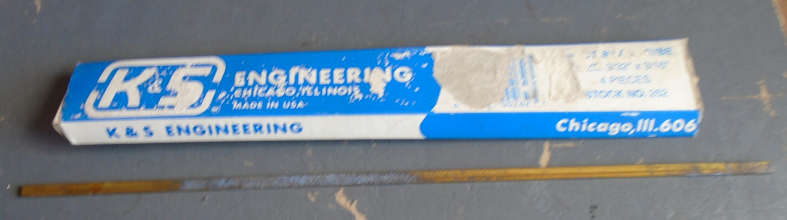K&S ENGINEERING - 3/32" X 3/16"mm X 300mm BRASS RECTAGUALAR TUBING