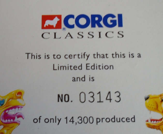 CORGI 1/50 SCALE - LEYLAND DODGEM TRUCK & CARAVAN SET - BOXED